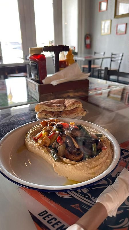 Gilley's Kitchen Brings Kosher Food Back to Ormond Beach |  Nazer local news